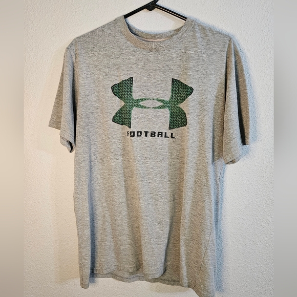 Under Armour Other - Under Armour Tee, med